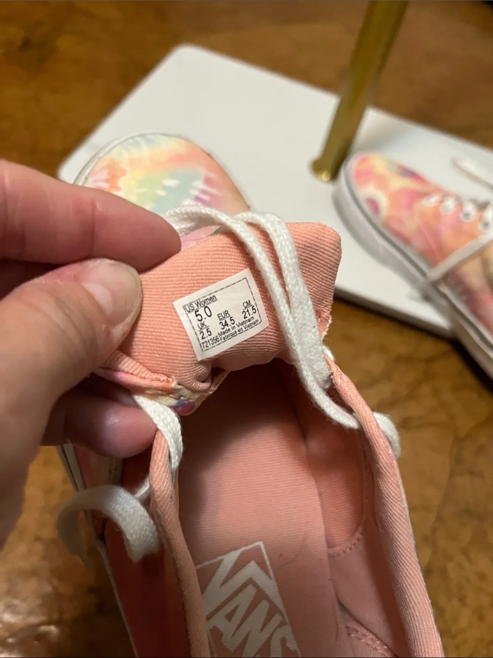 Vans Women’s Tie-Dye Pastel Lace-Up Sneakers Sz 5.0